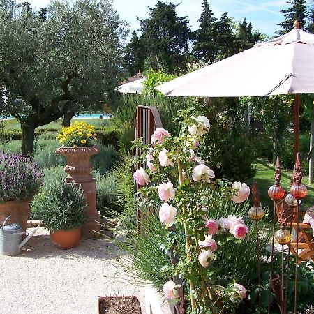 Bed and Breakfast La Capucine Lagnes Экстерьер фото